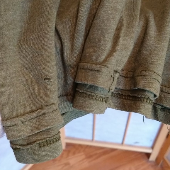 Mens Lrg bundle pack of (5) T-shirts - Picture 4 of 10